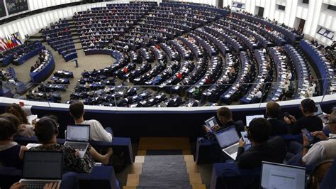 Le Parlement européen entame une enquête sur la validité des élections françaises
